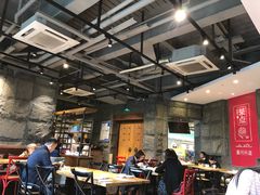 -新梅华·茶点餐厅(欧尚店)
