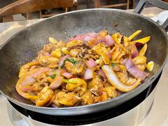 -胡须佬鸡煲四季火锅店(石厦西村直营店)