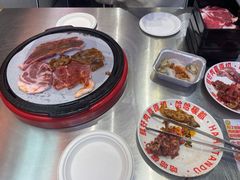 -哈哈碳都·牛肋条无限自助烤肉(宝龙店)