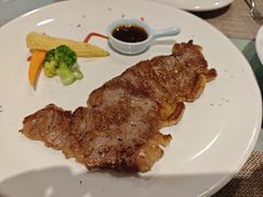 -又见马甲M8融合西餐厅(体育中心店)
