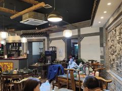 大堂-王明古法砂锅居(开化寺店)