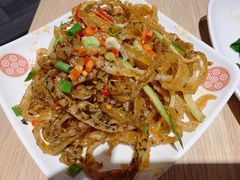 凉拌鱼皮丝-老班长手工灌汤包(望京华彩店)