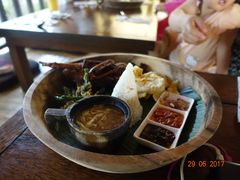 -Pundi Pundi Restaurant