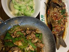 -费大厨辣椒炒肉(万家丽一店)