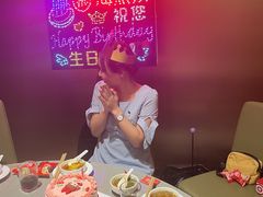-海底捞火锅(旭辉MALL店)