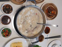 -煲王粤菜餐厅(中侨中心店)