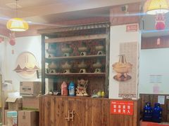 -岳记兴隆·青城腊排铜火锅(融创店)