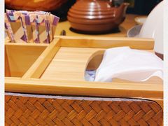 -吃饭皇帝大土家民族菜(正大广场店)
