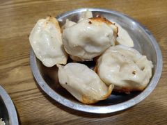 -黄阿姨锅贴大王(万航渡路店)