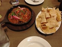 慢炖辣猪肉酱配玉米脆片-Chili's Cafe&Bar奇利斯(滨江店)