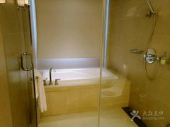 -扬州东关街文昌阁桔子水晶酒店