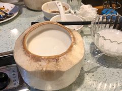 -烹然四季椰子鸡火锅(团结湖总店)