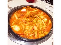 -三清洞摩西韩式年糕火锅(威高广场店)