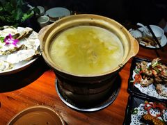 养颜花胶鸡-捞围鲜·港式打边炉(海阳路店)