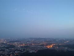 -紫金山山顶公园