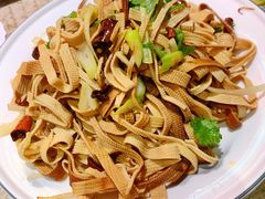 特色熏干豆腐-四姐妹东北饺子(沙尾路店)