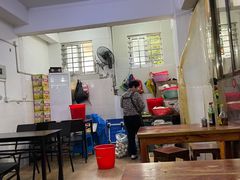 -建国蚵煎蚵面