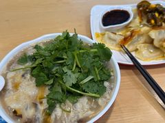 -肥叔锅贴(港澳广场店)