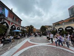 -佛罗伦萨小镇广佛名品奥特莱斯(疏港路店)