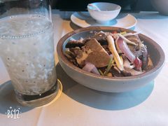 莲酿珍珠米酒-莲餐厅·湖北菜·藕汤是头牌(愚园路店)