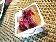 蓝莓红酒鹅肝-一本魅·日式料理