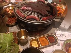 -草家酱蟹炭火烤肉店(珲春南路一店)