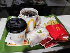 -麦当劳(虹梅路地铁站店)