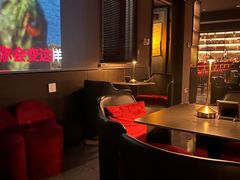 -Mx.cocktail bar