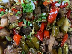 -廖哥泡椒兔(峨眉店)