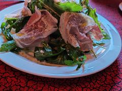 芝麻菜沙拉配风干火腿-羽深肉铺 Steak & Wine