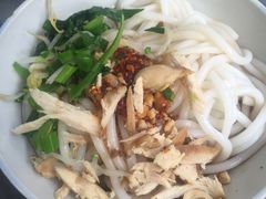 -再回首鸡肉米线(人民路一店)