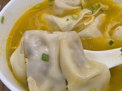 -笑来喜馄饨小笼工坊店(湖滨街店)
