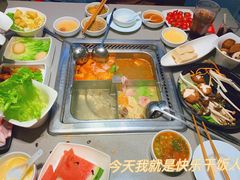 -海底捞火锅(六合天街店)