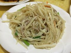 -民间瓦缸煨汤館(嵩山路店)