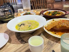 -香山湖家家宴(中山陵店)