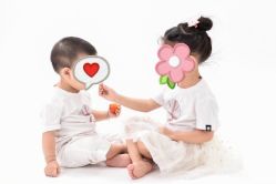 -爱你宝贝孕婴亲子摄影美学馆(绍兴店)
