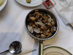 -Steaking·食间牛排(和平店)