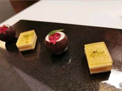 -三二行館(限16歲以上貴賓入館)