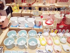 -猫的天空之城概念书店(杭州南宋御街店)