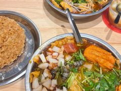 -柳州肥姨妈大骨螺蛳粉(老闵行店)