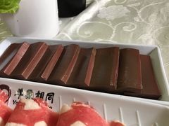 -羊家胡同·龙虾烧烤火锅(龙汇路店)