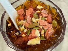 -渝信川菜 · 川味家常菜(财富购物中心店)