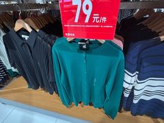 -优衣库(北京万柳华联购物中心店)