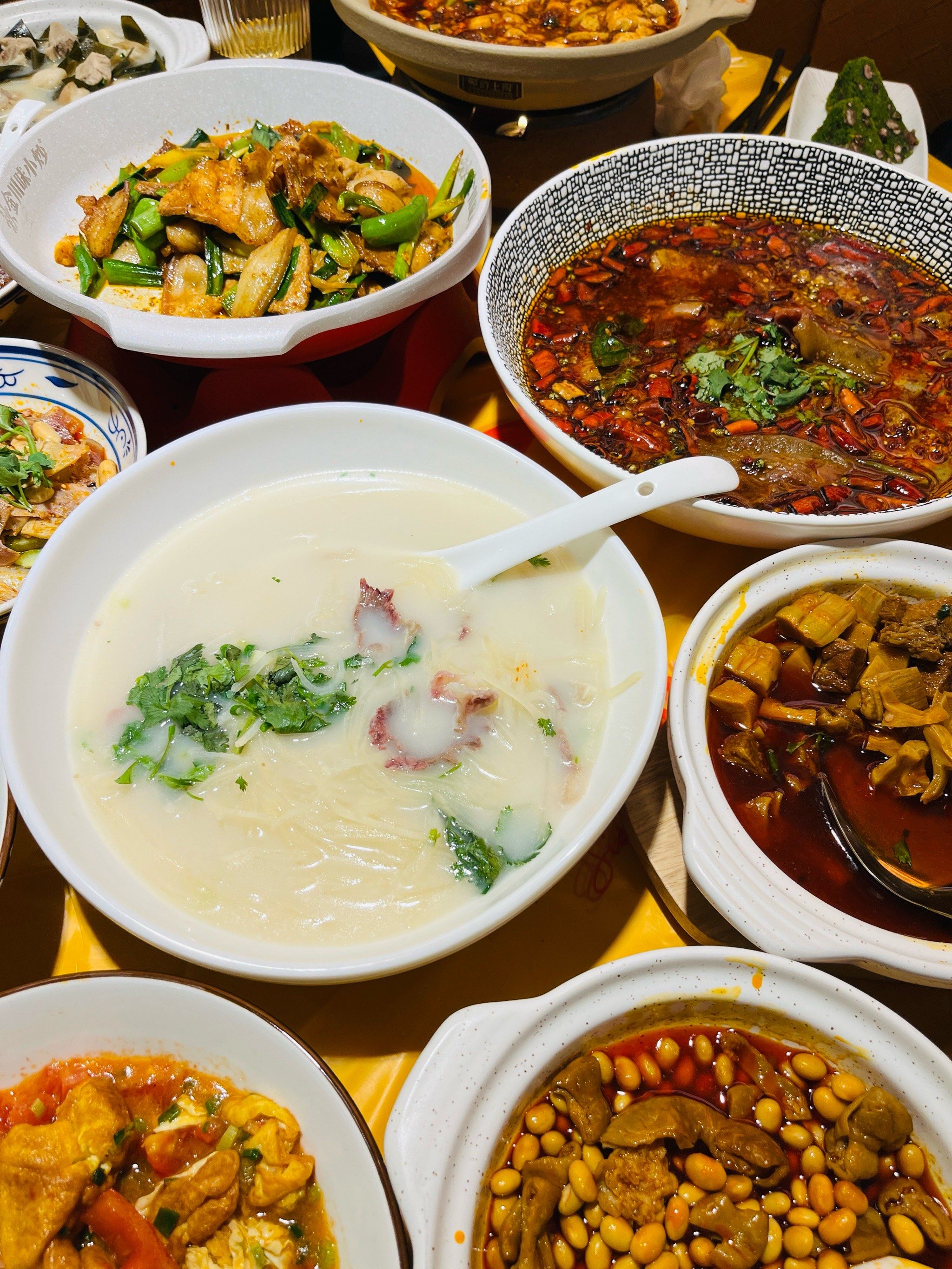 必去吃的成都店铺——川味小炒的家常菜连锁品牌