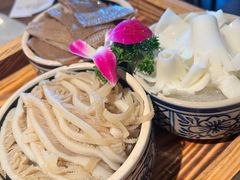 -尚尚仙·酸汤猪手·猪肚鸡火锅(华联万柳购物中心店)