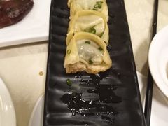 -新镇江酒家(南京西路店)