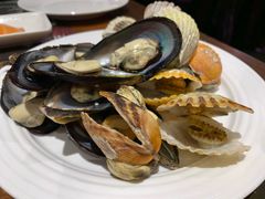 -四海一家自助餐(益田假日广场店)