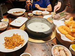 -大良毋米粥 · 粥底火锅(岭南天地店)