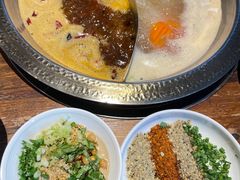 -巴邑火锅·夜宵(港隆广场店)