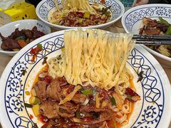 -李与白包子铺(桐梓林店)